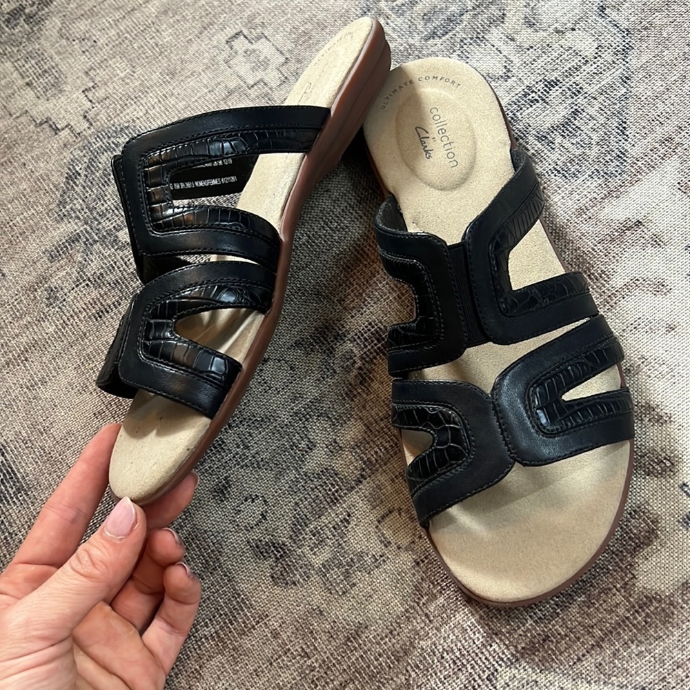 Clarks Black Leather Croc Embossed Sandal